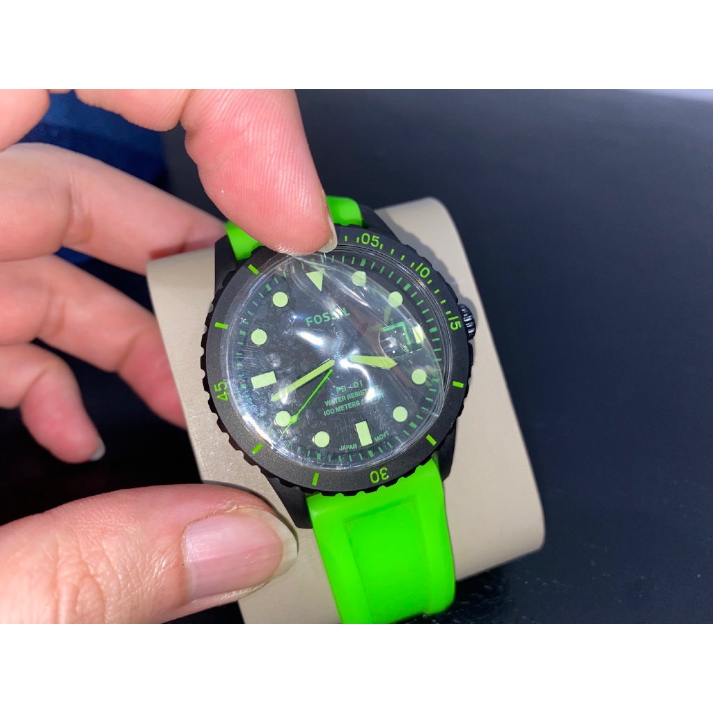 jam tangan pria cowo sport rubber brand Fossil hijau neon LIKE NEW belum pernah pakai
