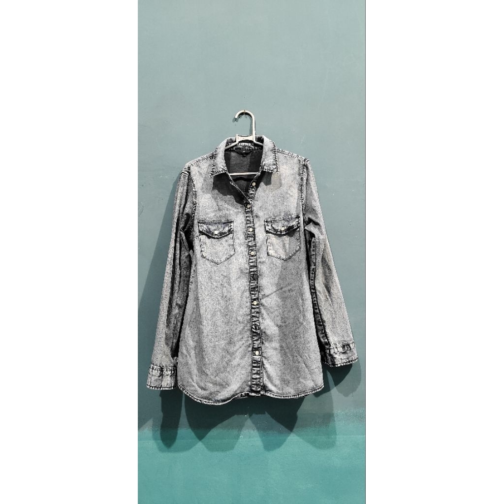 Pre Loved Kemeja TX by The Executive