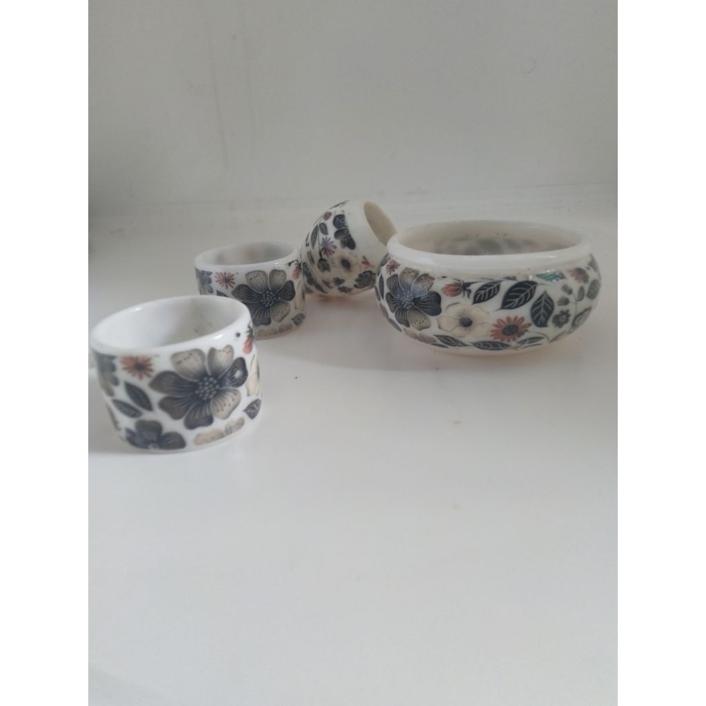 Tempat Pakan Burung Kecil Cepuk Pleci