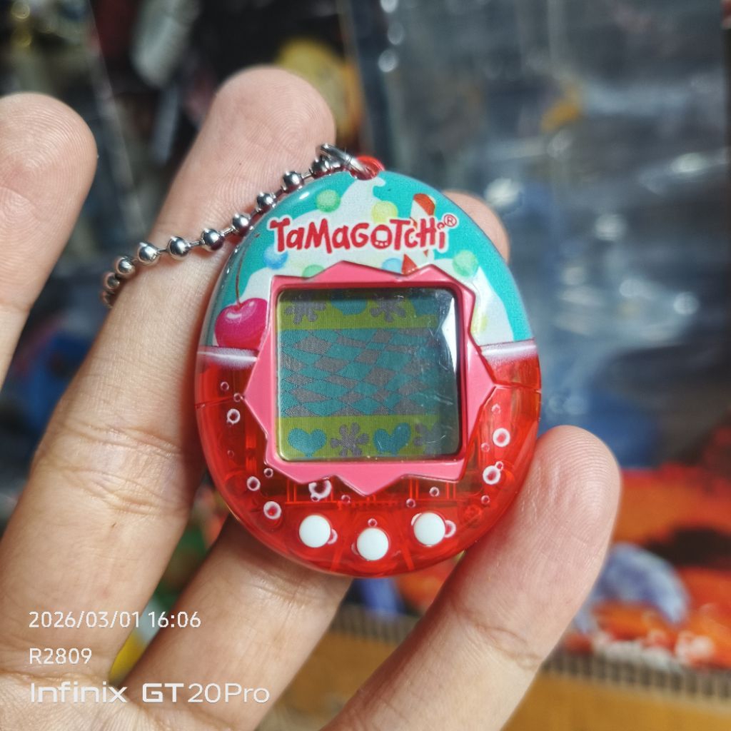Tamagotchi Gen 1 Ice Cream Bandai 2021