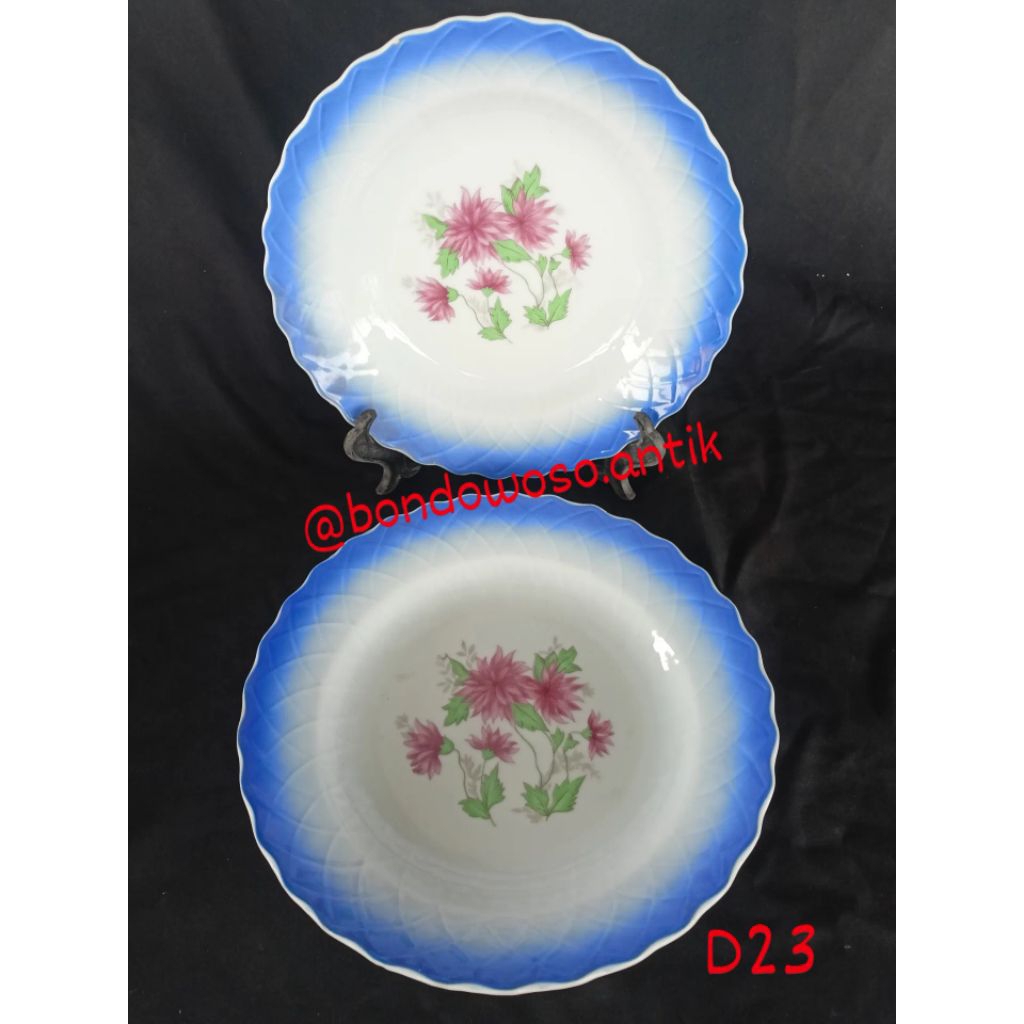 2 PIRING JEPANG LAWAS MOTIF BUNGA SERUNI