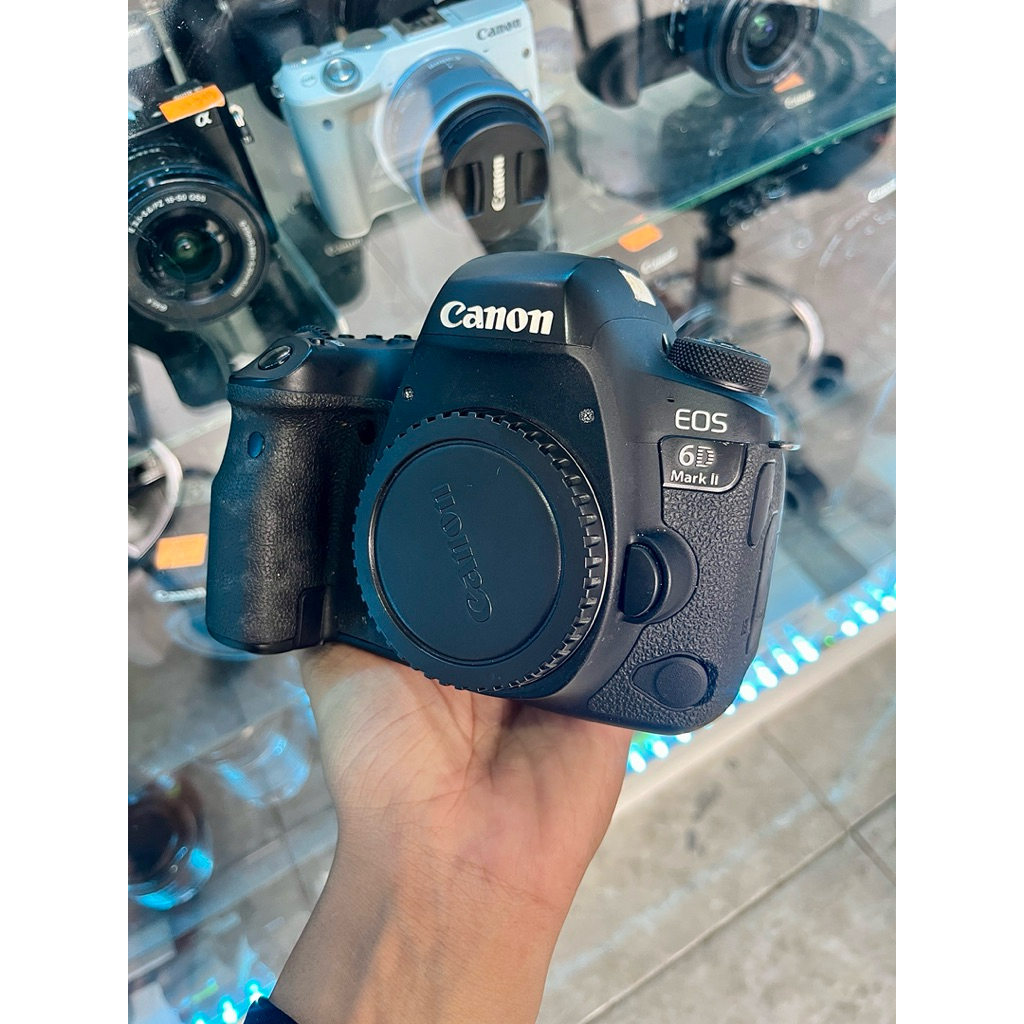 CANON 6D MARK II