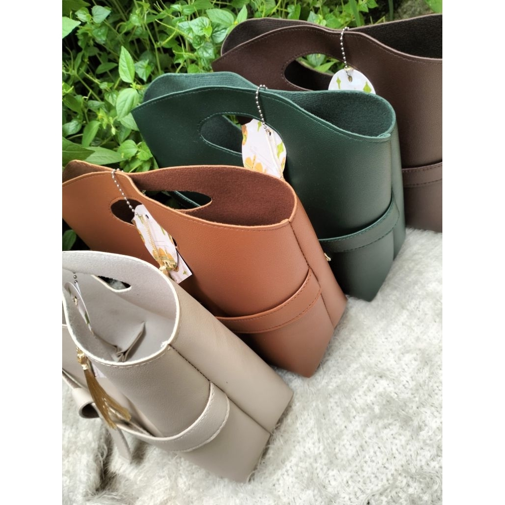 Tas Hampers Simple Elegant Siap Pakai