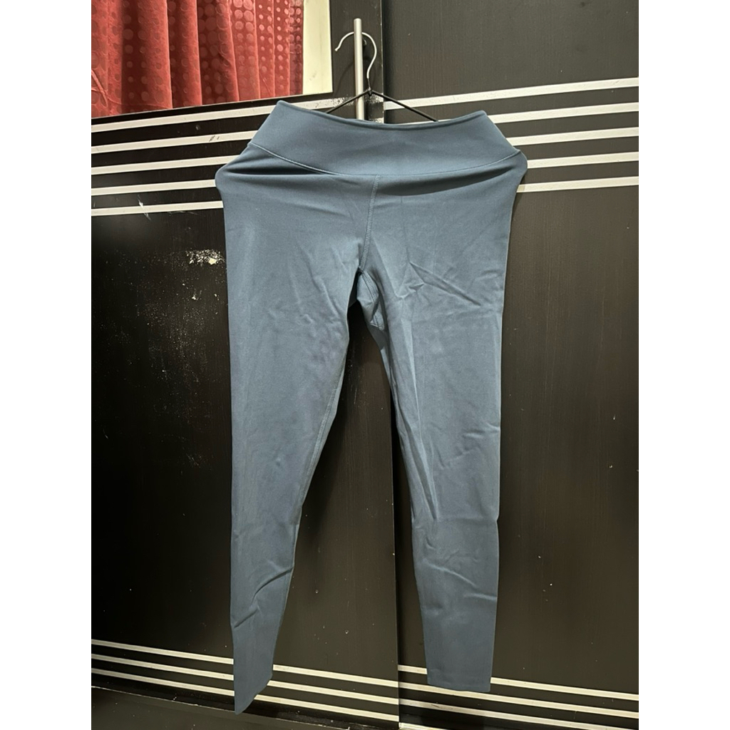 Preloved celana yoga pilates