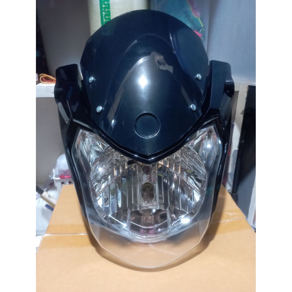 reflektor batok kedok lampu depan vixion NVL 2013-2014