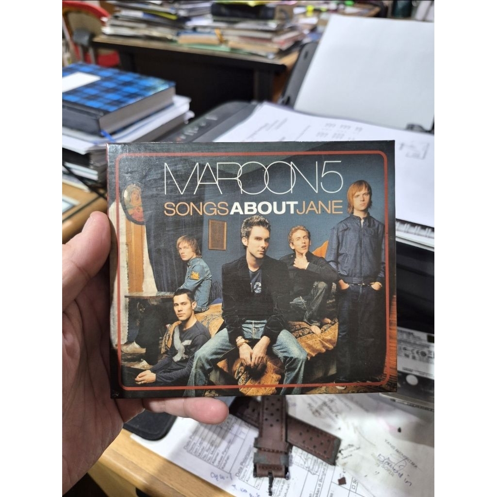 PRELOVED - Jual CD Lagu Original Bekas