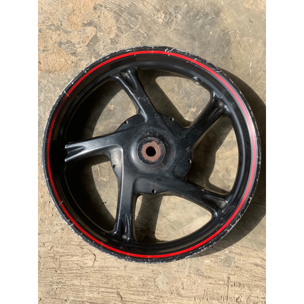 veleg pelek bagian belakang Yamaha X-Ride Mio j Mio GT soul GT Mio sporty tapak lebar original copot