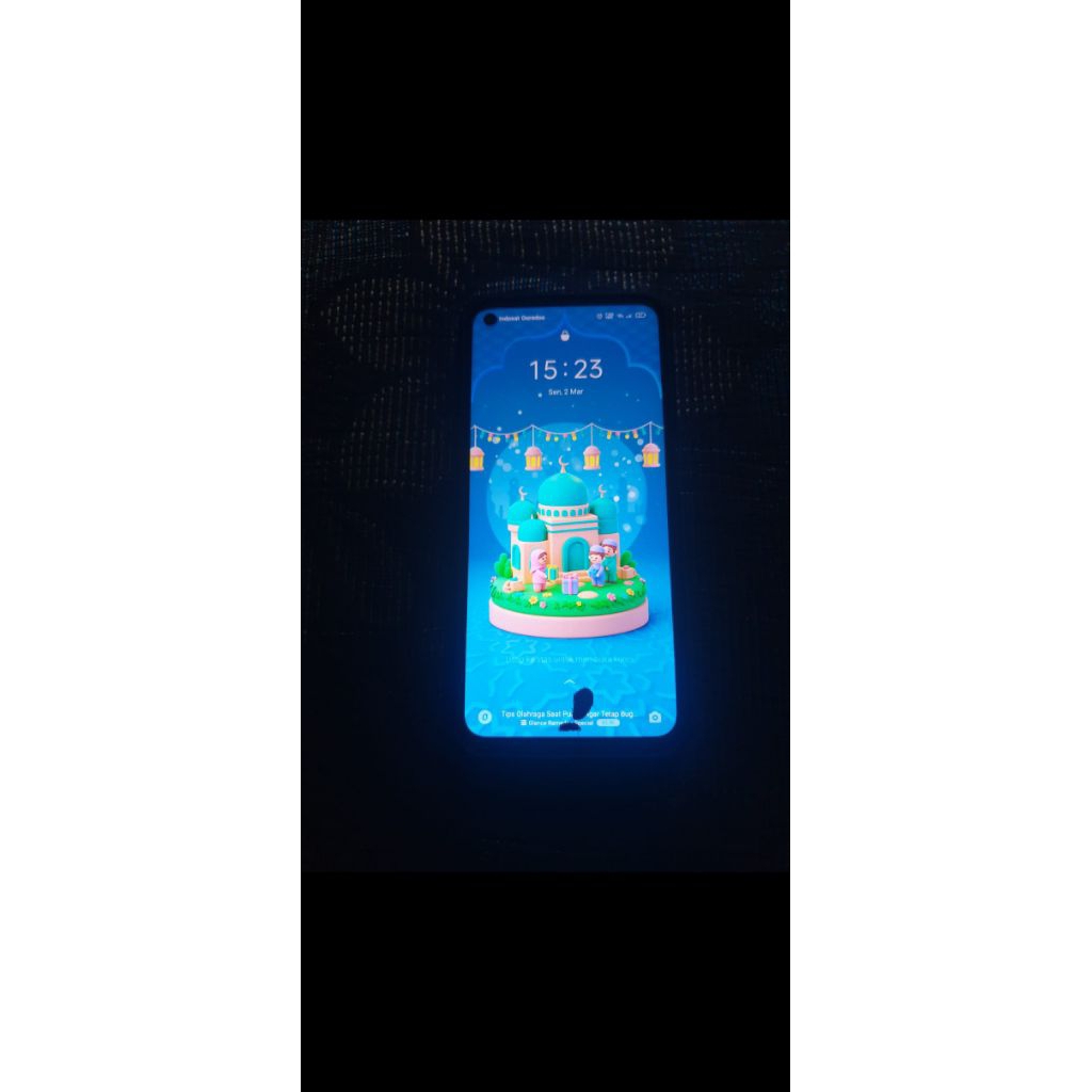 LCD Original Realme 8i Copotan original minus tompel hitam sedikit dibawah