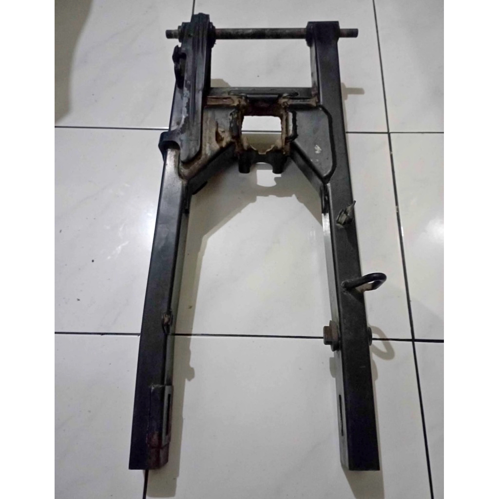 Arm Swing Arm Arem Fork sapit udang Sasis Belakang 1Set Honda Cs1 One Pnp Sonic 125 Old Seken Origin