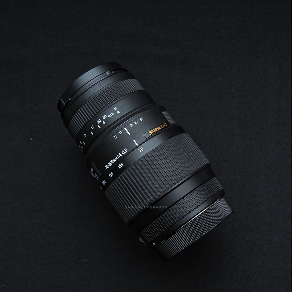 LENSA TELE SIGMA CANON 70-300MM