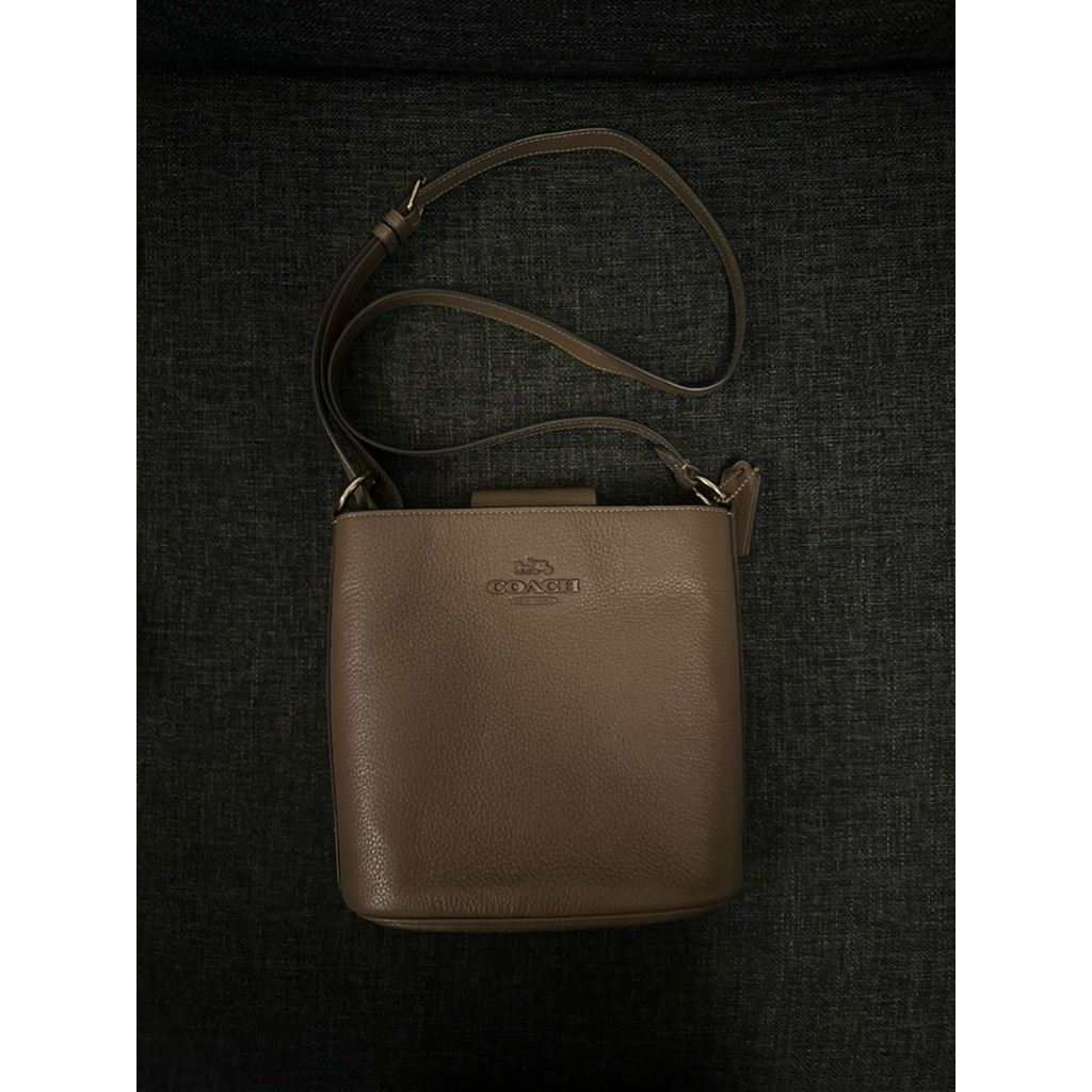 preloved coach bucket bag crossbody taupe