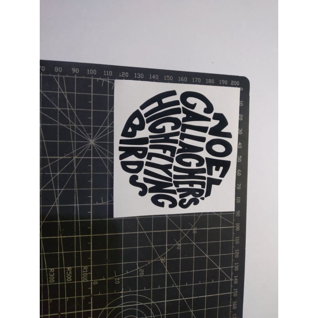 stiker cutting Noel gallagher