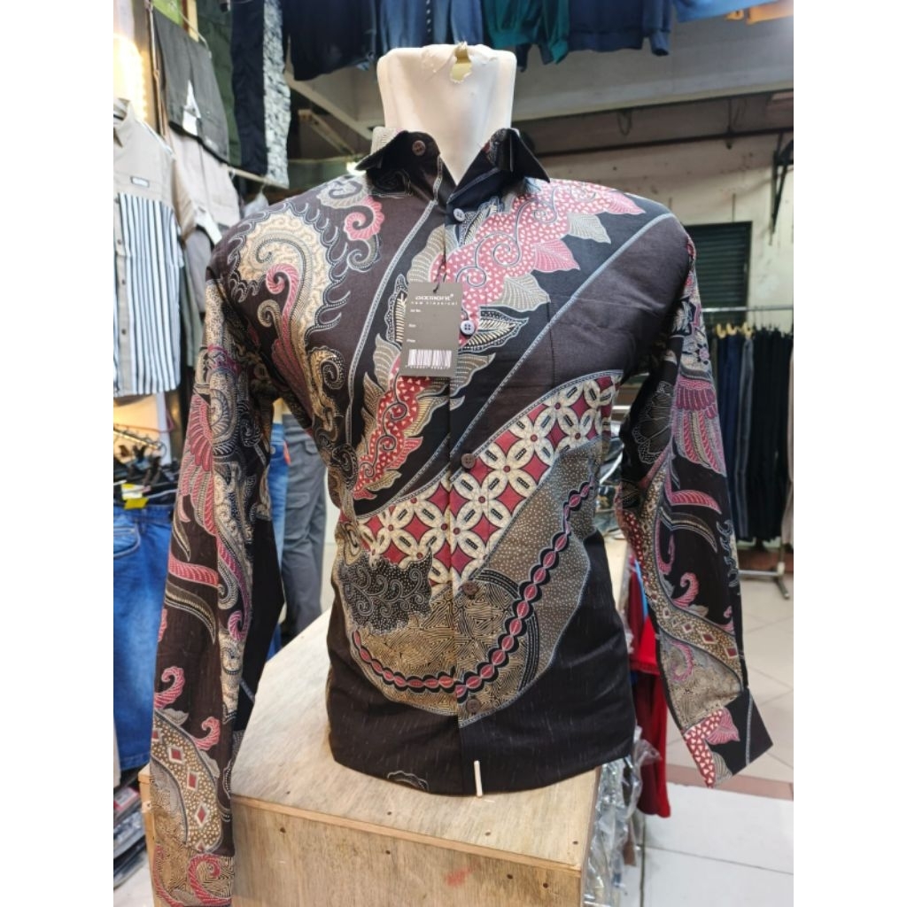 KEMEJA BATIK DIXMONT size M lengan panjang
