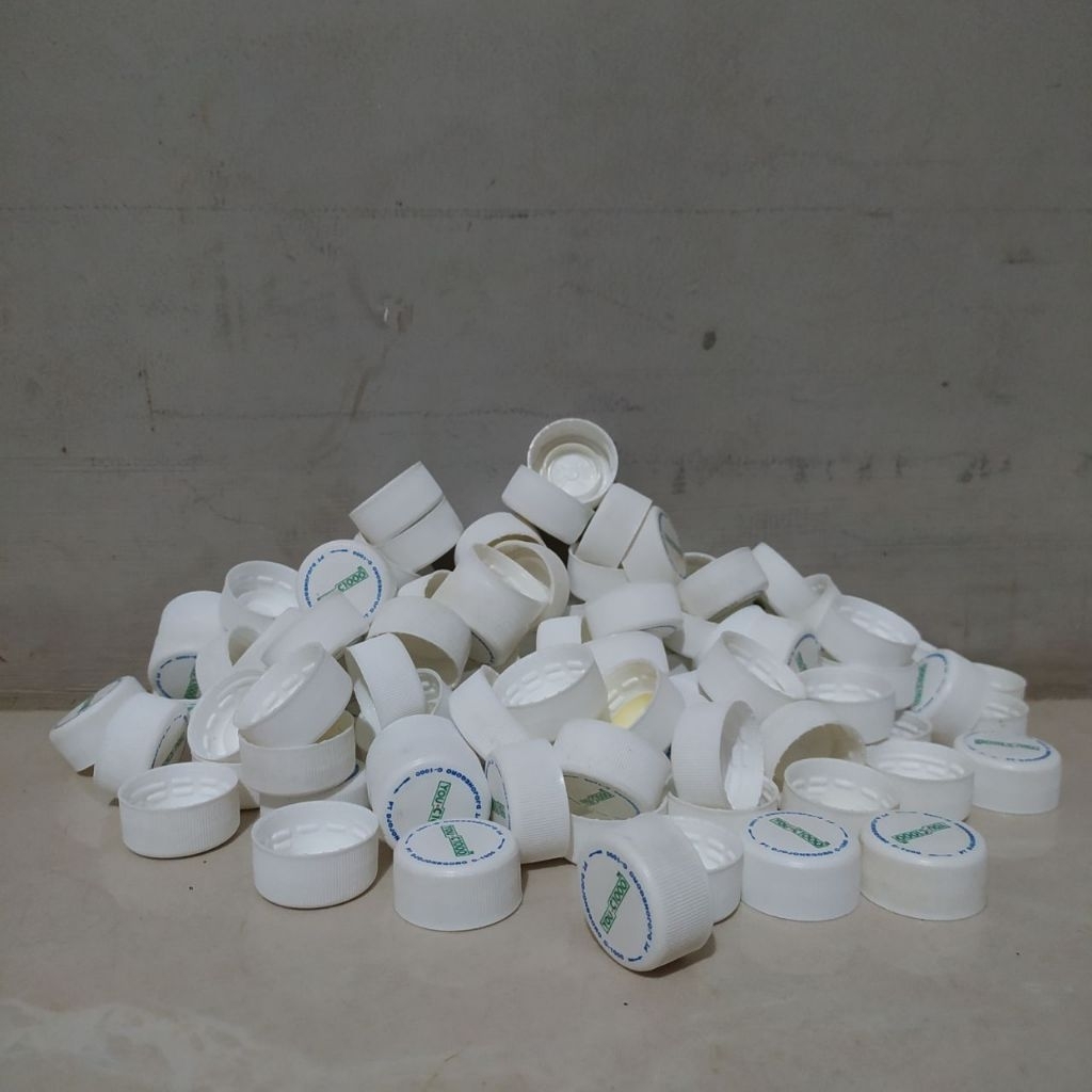 100pcs Tutup Botol Plastik You C1000 Warna Putih Bekas Bersih
