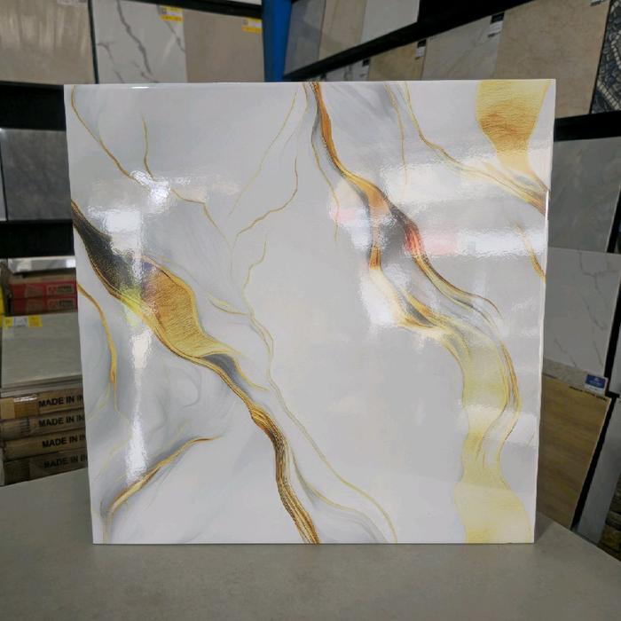 KERAMIK CUTTING 50X50 PEONY GOLD