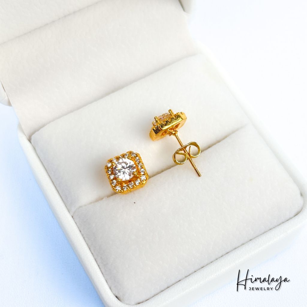 Anting Stud Tusuk Sumpel Motif Persegi Putih Permata Zirconia Hongkong Batu Permata Bahan﻿ Tembaga L