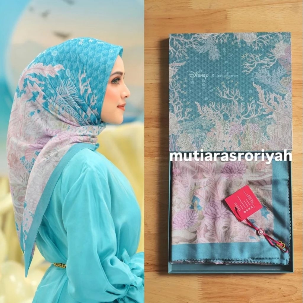 READY STOCK Buttonscarves x Disney The Little Mermaid in Mermaid Tosca Biru Square Voal Voile New wi