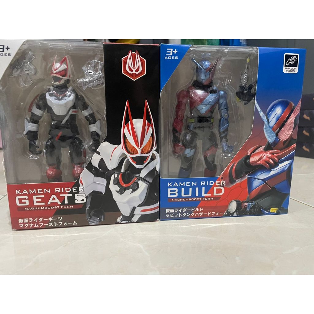 SHF Kamen Rider Build SHF Kamen Rider Geats SHF Kamen Rider Kuuga SHF Kamen Rider Faiz Hadiah Anak