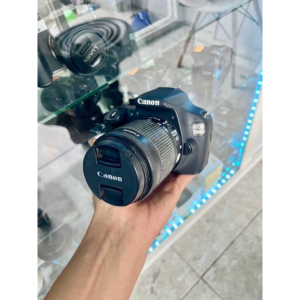 CANON 1300D + KIT Mulus