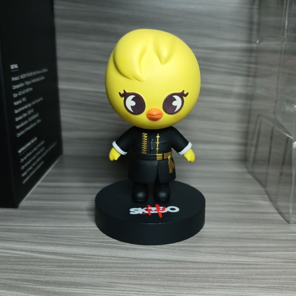 [READY] SKZOO FIGURE BbokAri