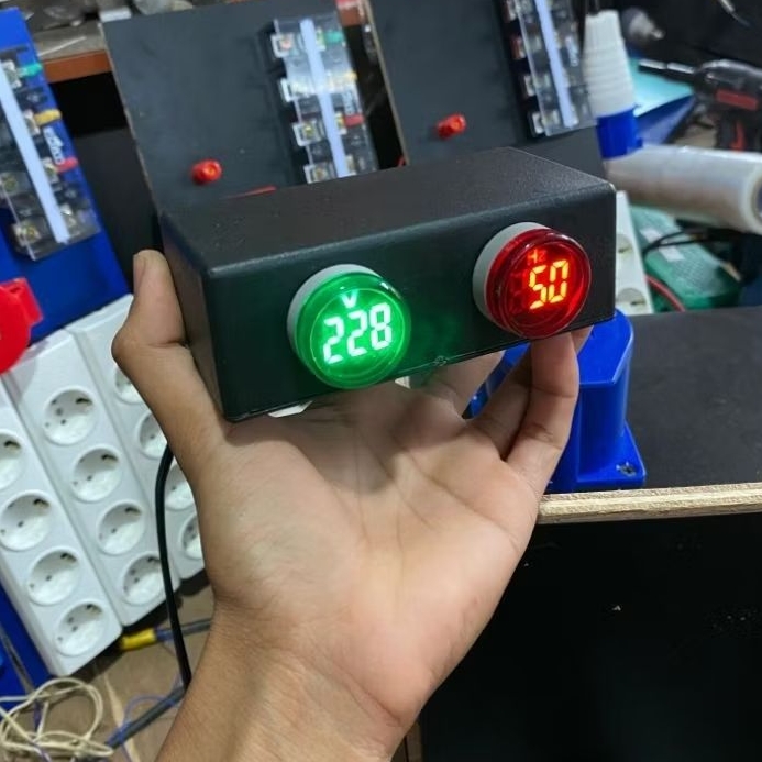 Indikator volt hz digital akurat premium tinggal colok listrik/genset