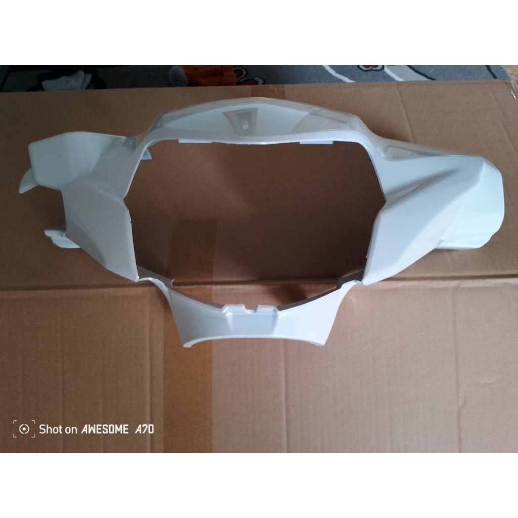 Totok Depan Batok Lampu Depan Vega ZR Warna Putih