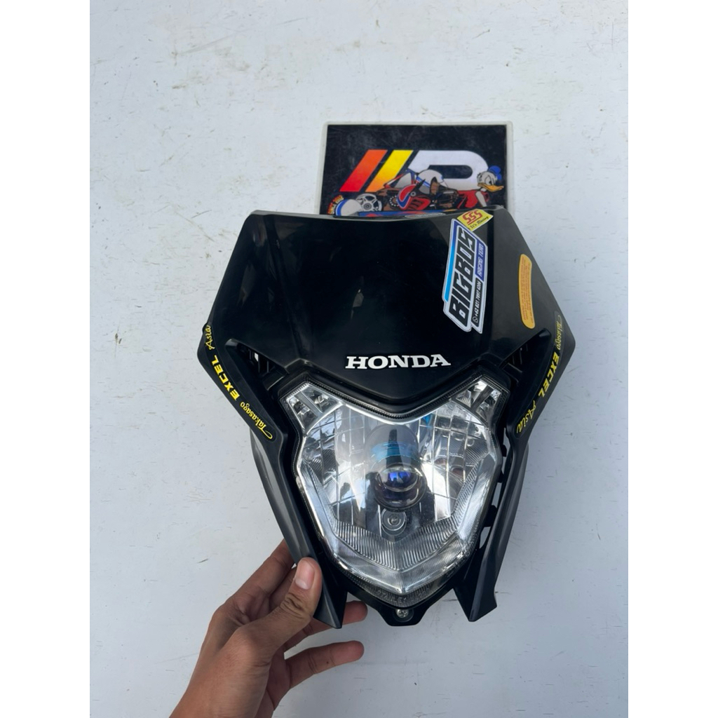 Reflektor Lampu depan set spidometer Honda Crf 150 original bekas lepasan motor