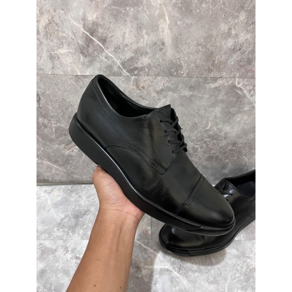 Sepatu SALVATORE FERRAGAMO ORI Formal Pantovel Bekas Second Prelov Not Sneakers Boots Loafers Casual