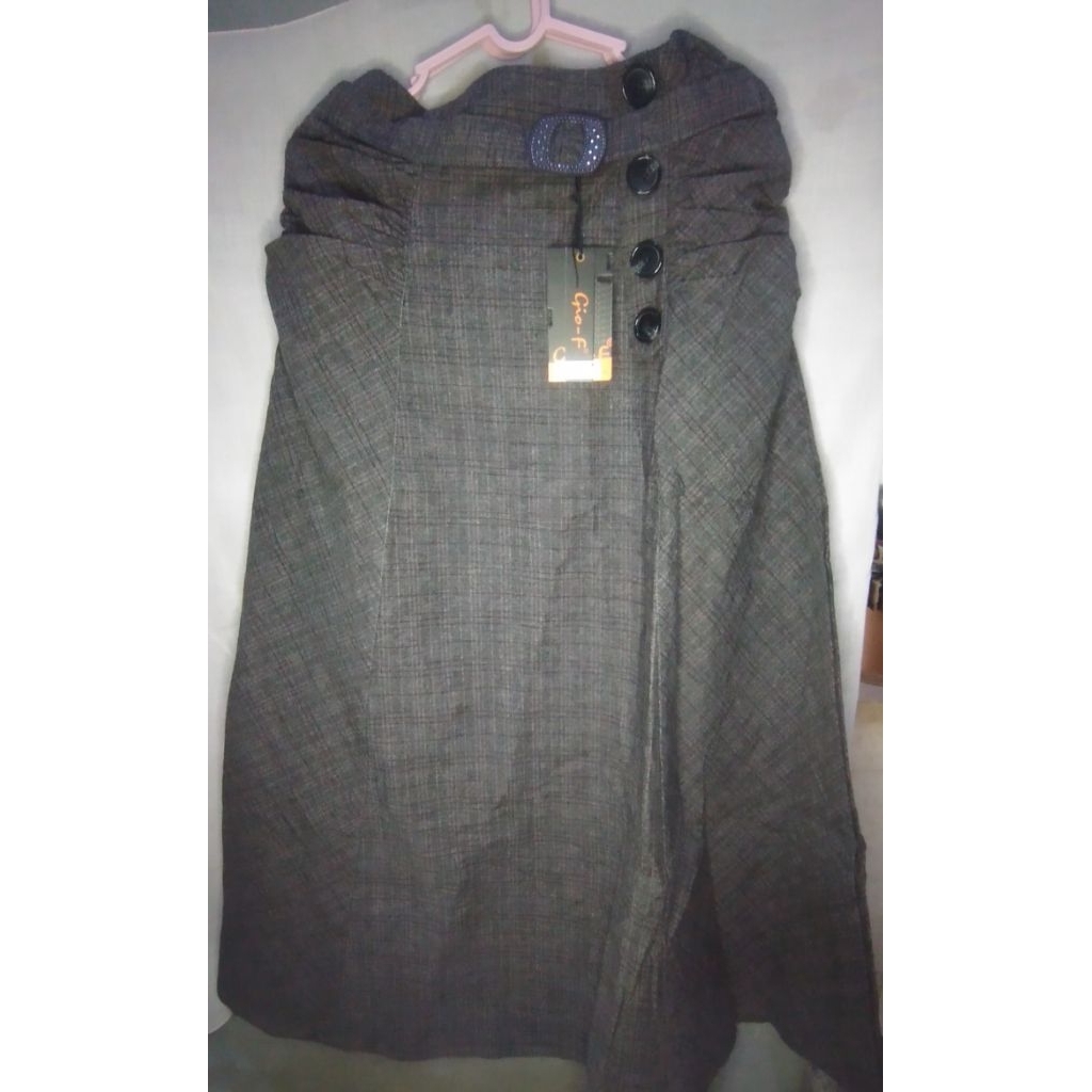 rok mayung gio warna hitam motif