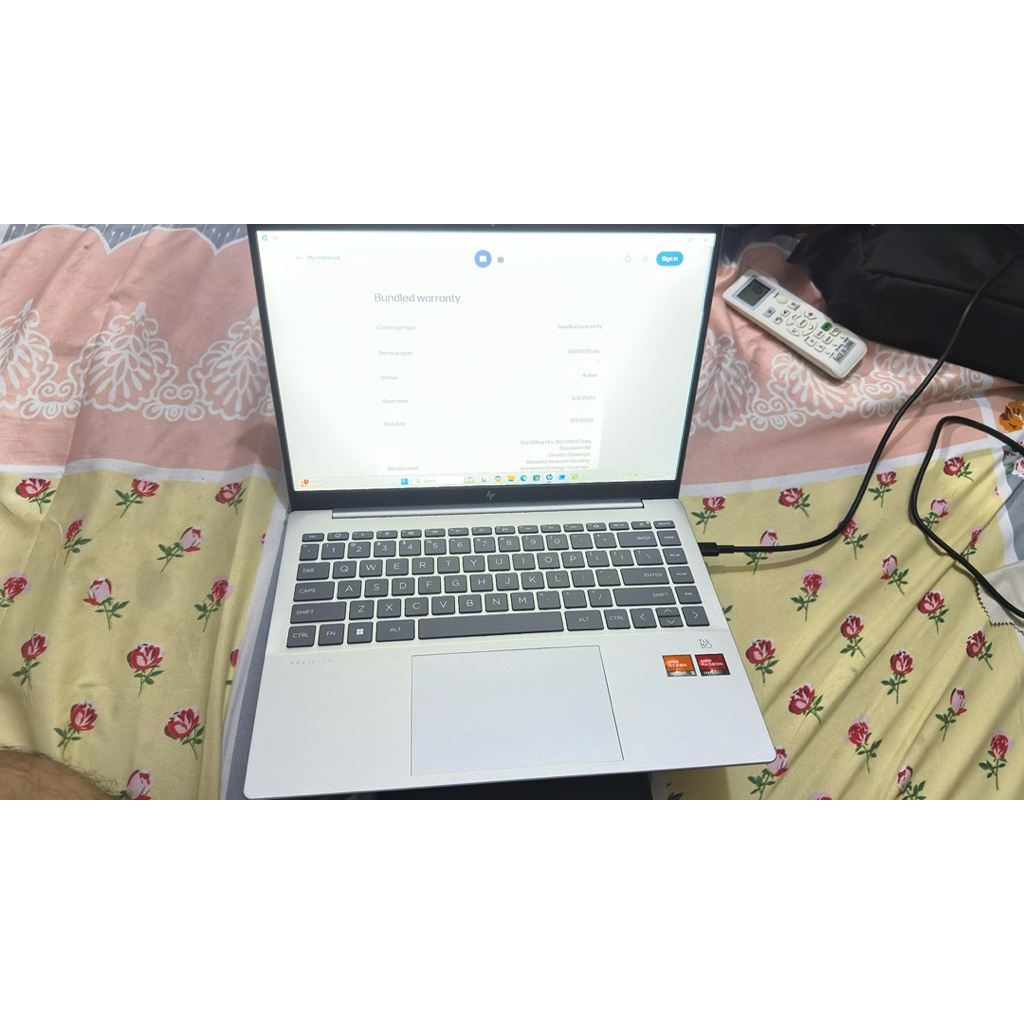 HP Pavilion Plus 14 Reyzen 5 7540u