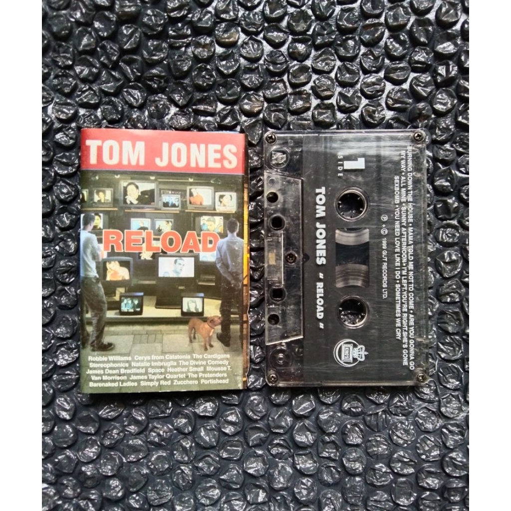 Kaset Pita TOM JONES - Reload