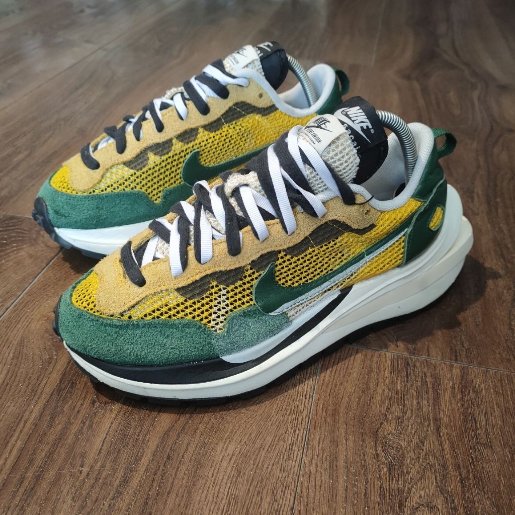 (Preloved) Nike Sacai Size 40.5/41/44