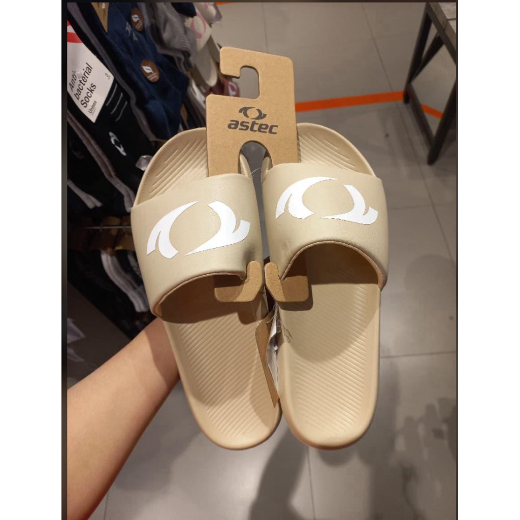 Nevada Sandal gunung pria (39-43)