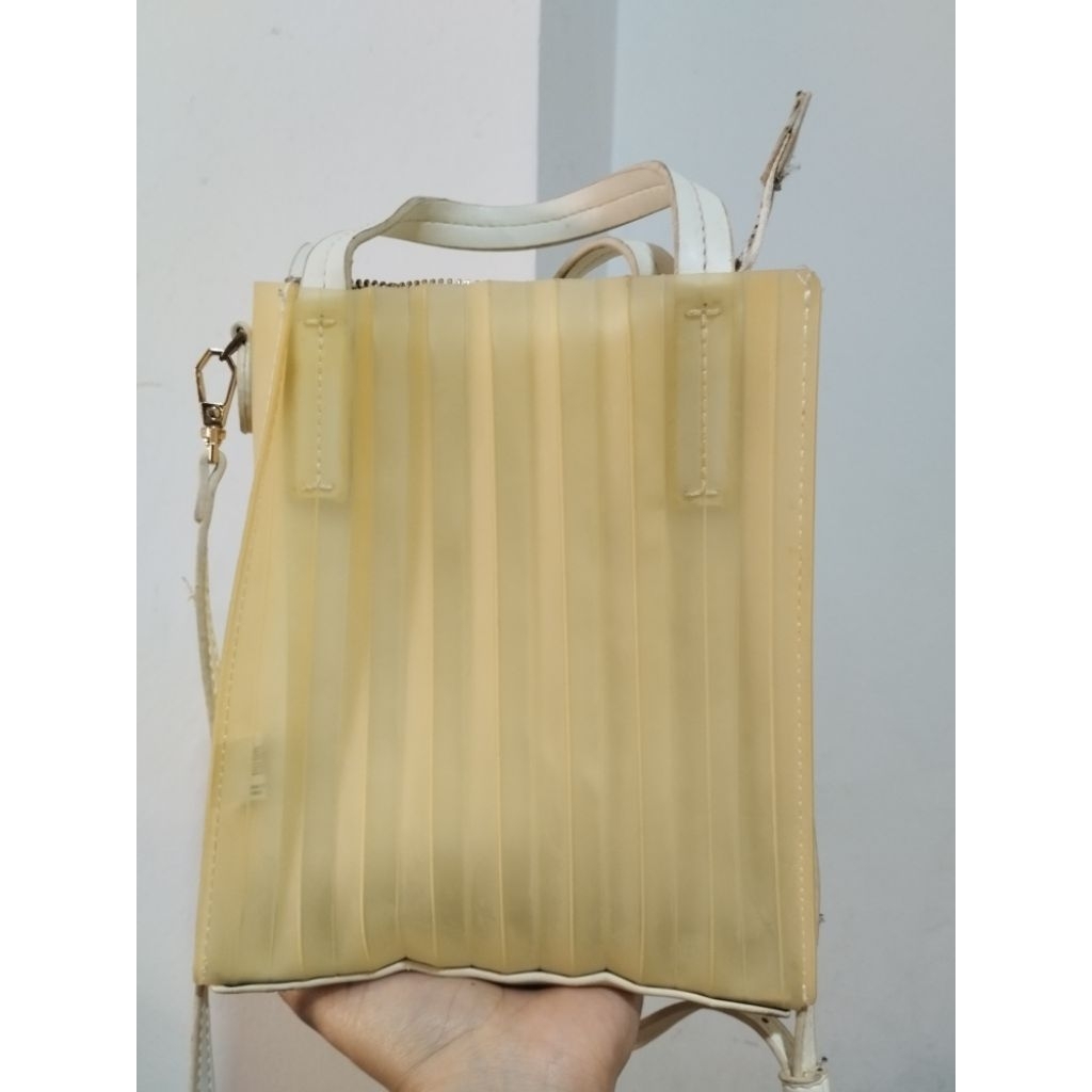 Charles and Keith silicon casual Handbag tas wanita ck preloved