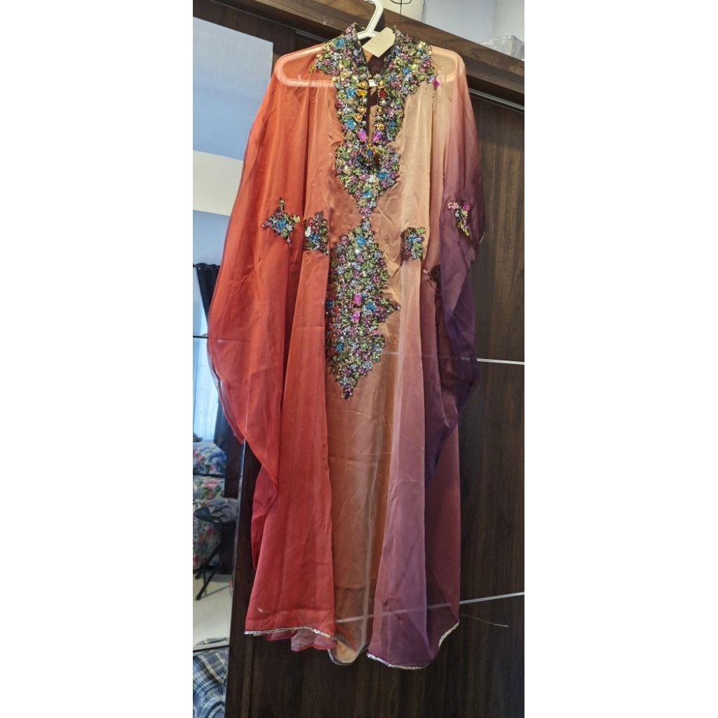kaftan gradasi merk luire by raden sirait