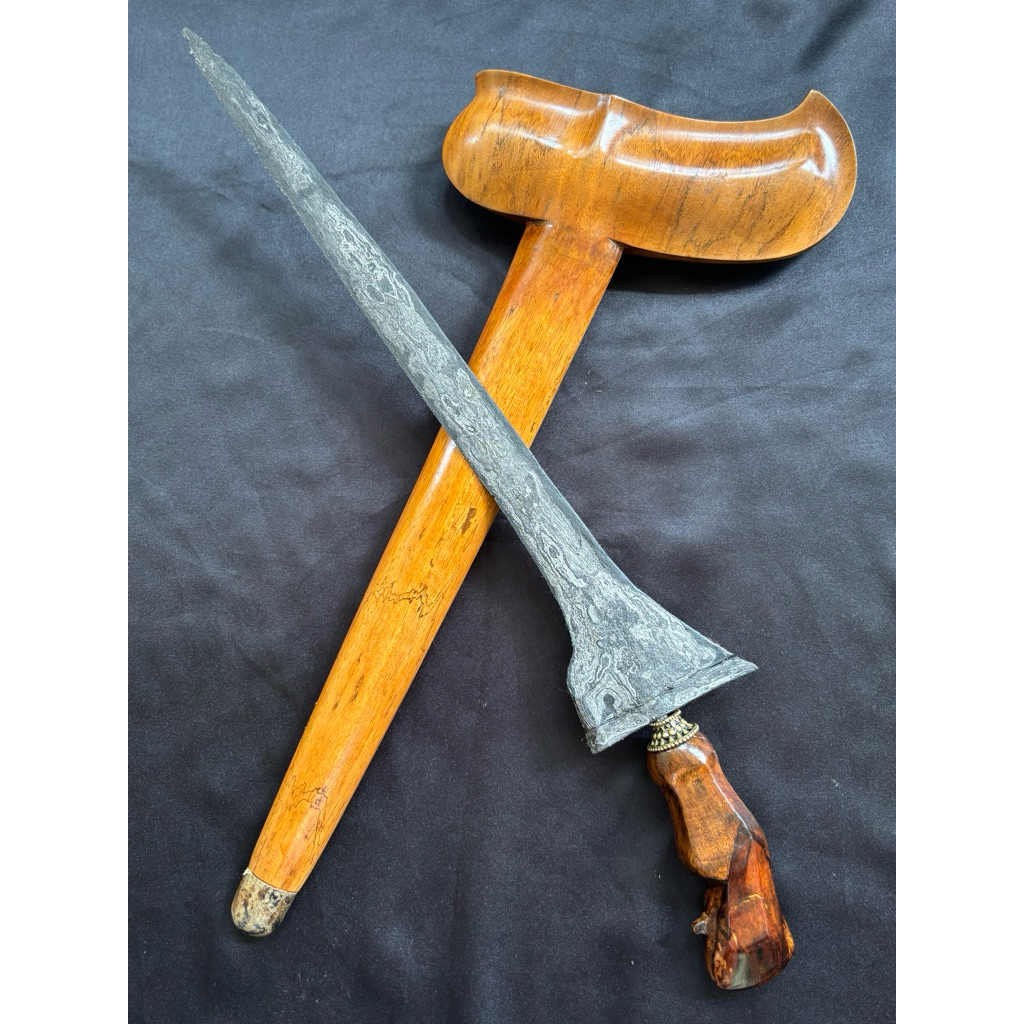 Keris Tilam Upih Pamor Pedaringan Kebak Tangguh Tuban Pajajaran