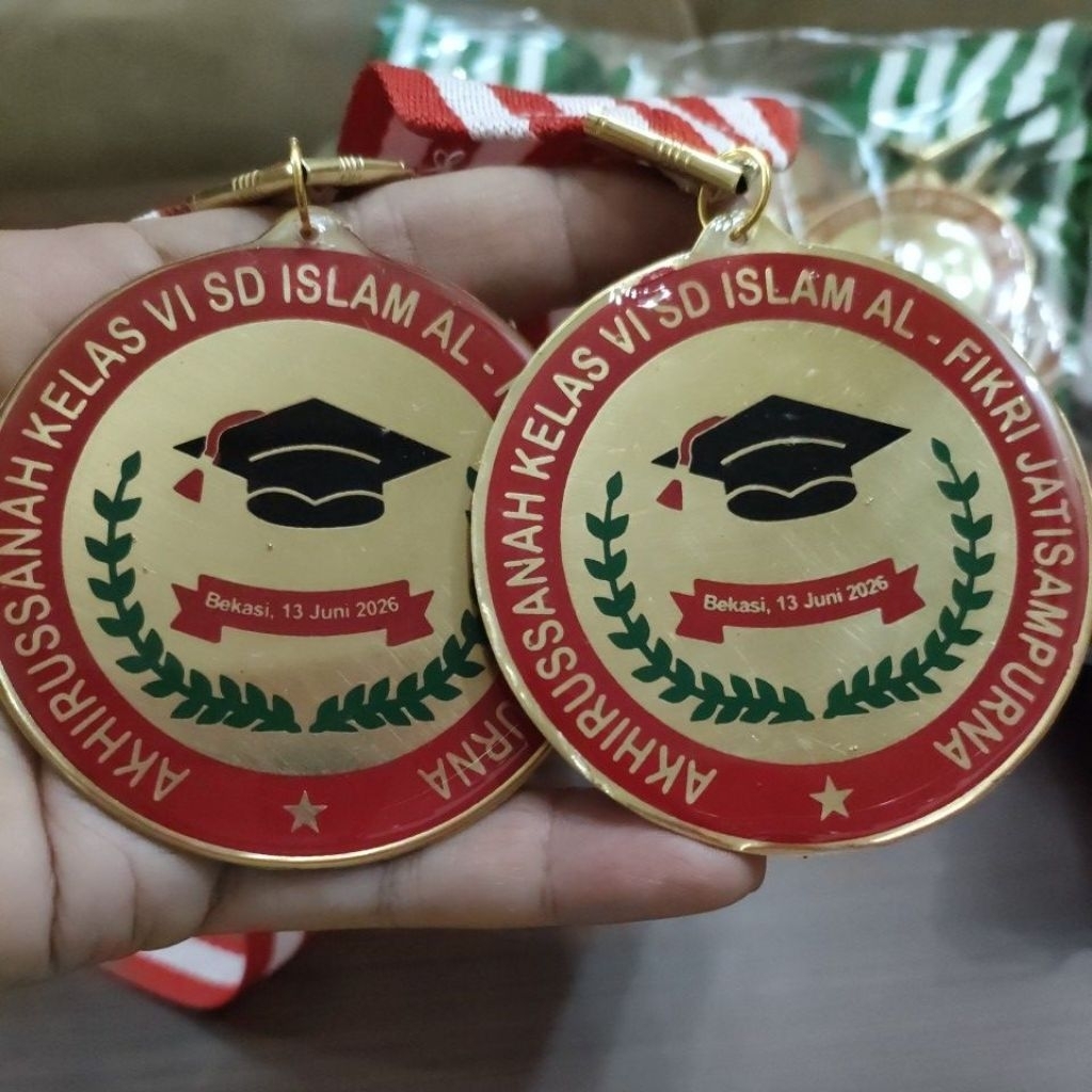 Medali Wisuda SD bahan Kuningan