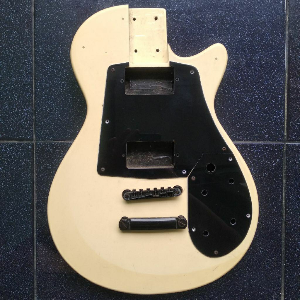 body gitar listrik model Les Paul, BONUS sparepart