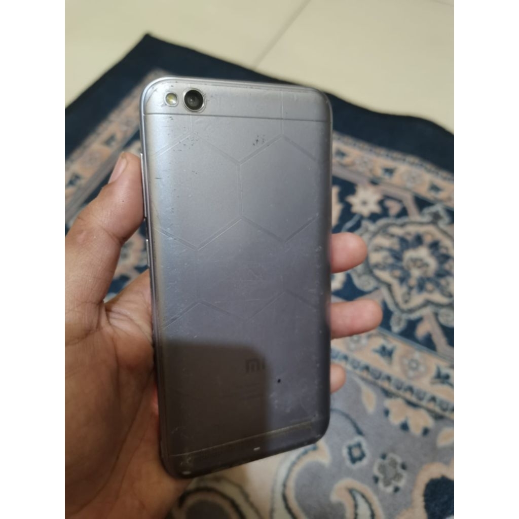Redmi 5a Ram 2/16 (hp android hp second)