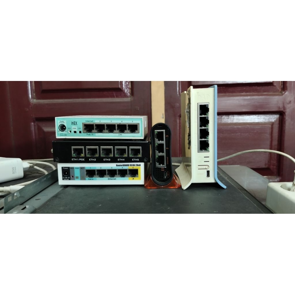 Router mikrotik bekas