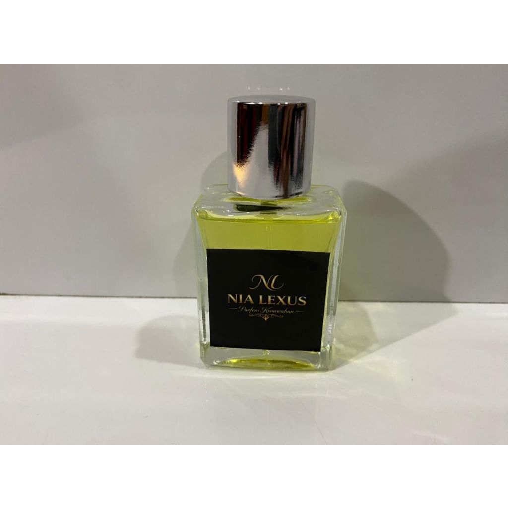 NIA LEXUS PARFUM