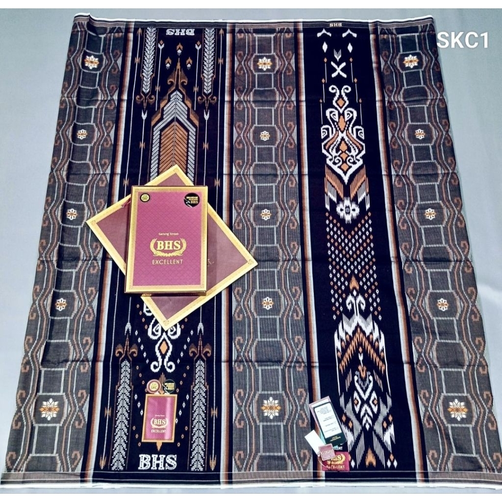 Sarung bhs excellent gold motif terbaru
