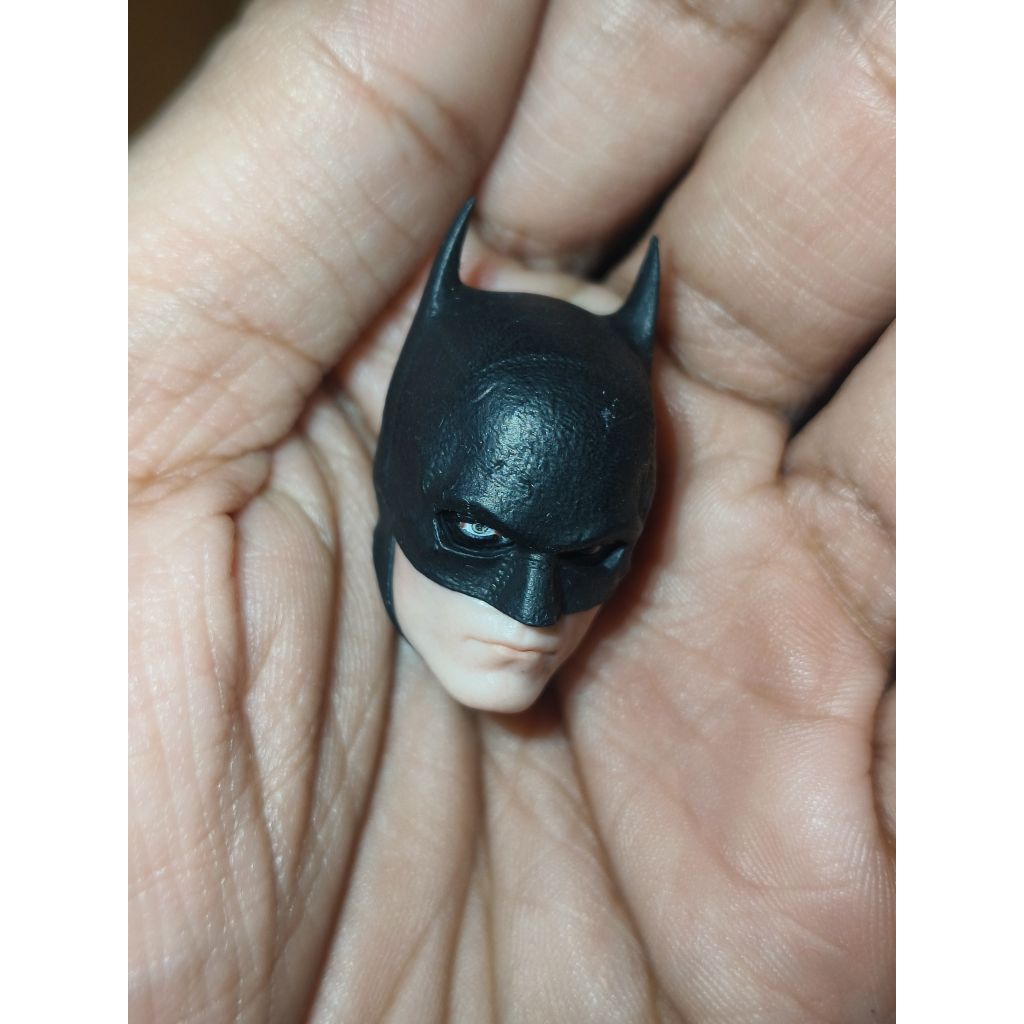 mezco headsculpt the batman 2022
