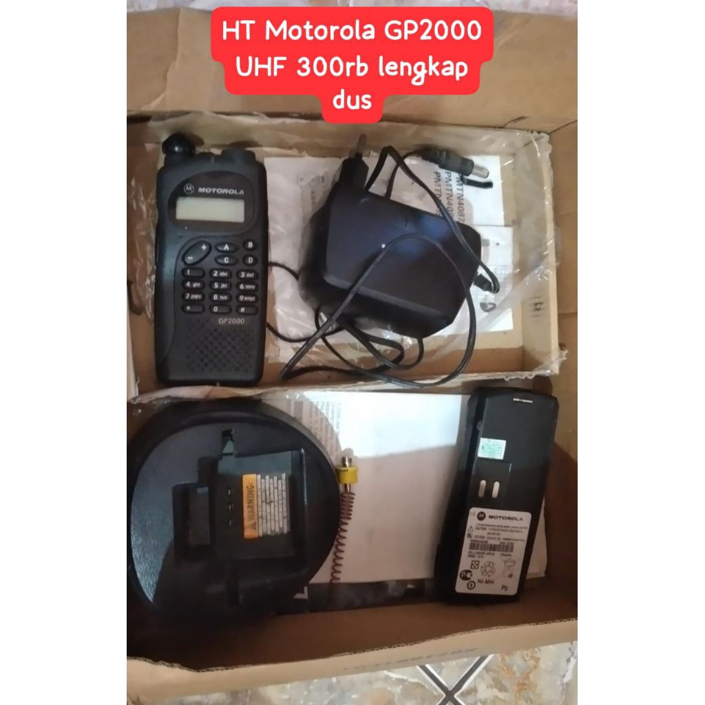 [BARU] HT Motorola GP2000 UHF (Baca Deskripsi)