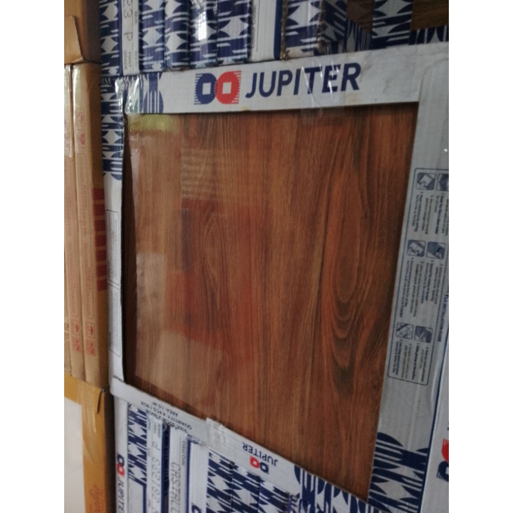 keramik 50x50 jupiter Motif Kayu Glossy