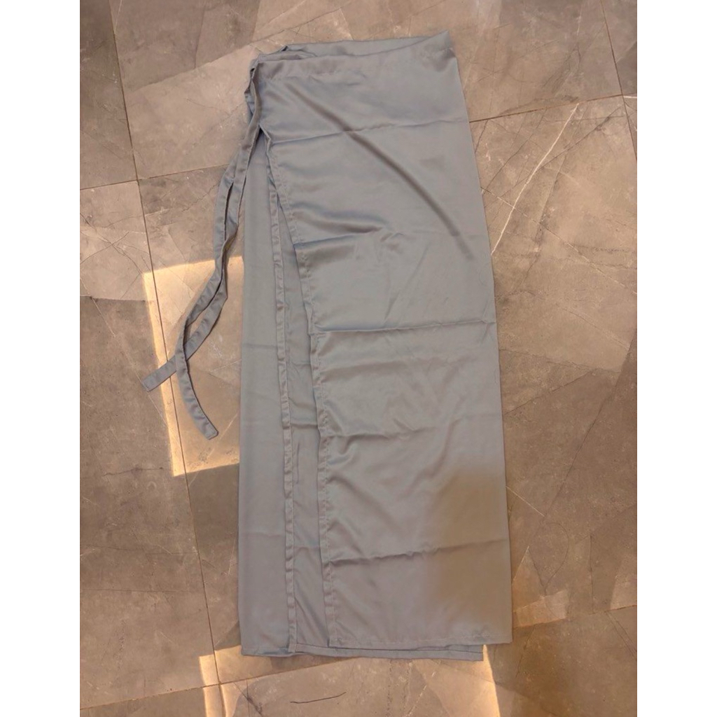 PRELOVED ROK LILIT