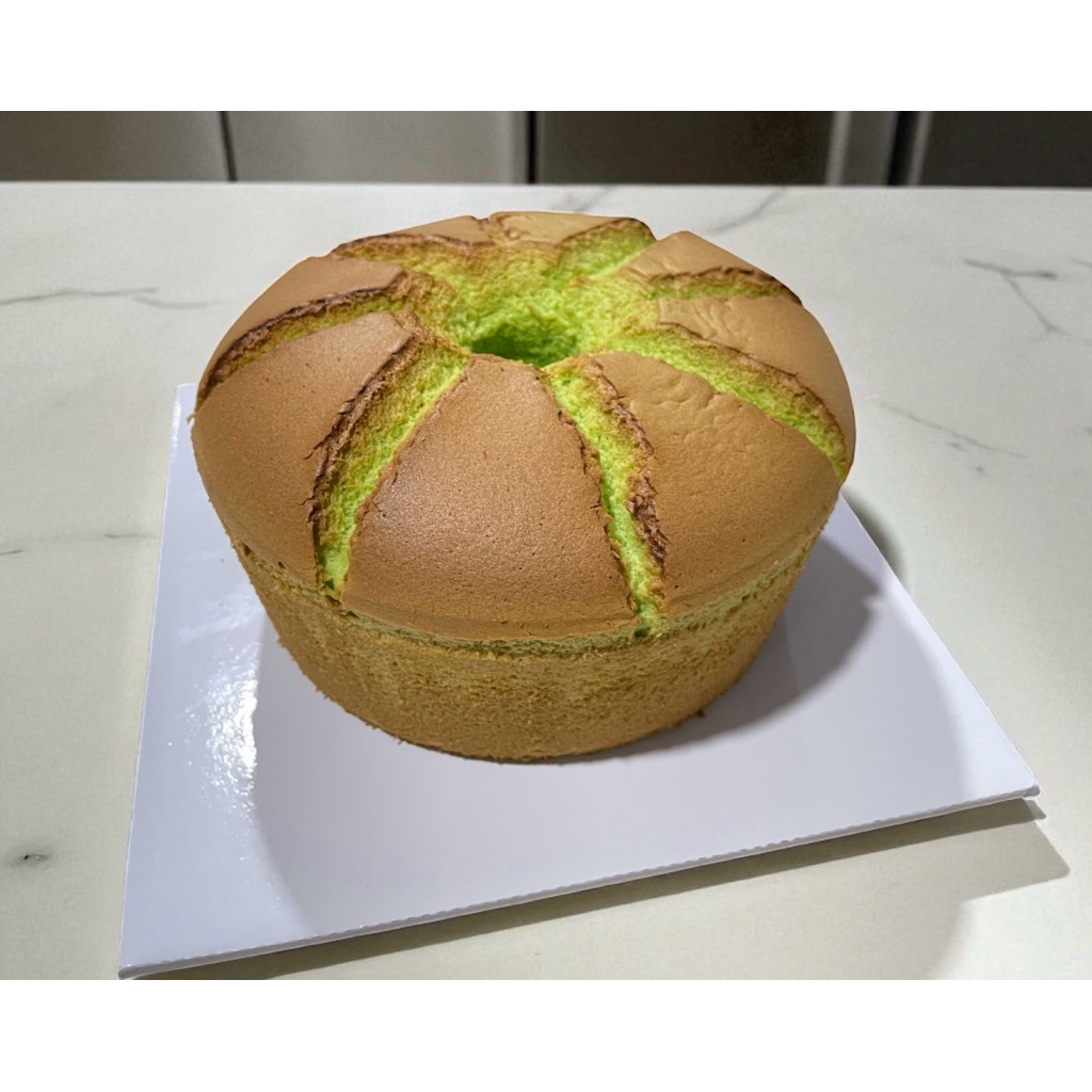 Chiffon cake / Chiffon choco Chips / Chiffon Pandan Keju