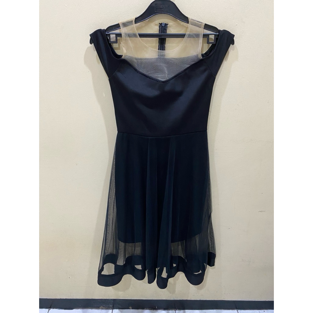 (preloved dewasa) dress wanita dewasa black carenina