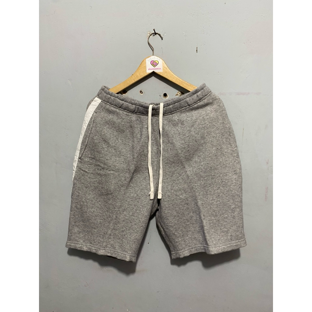celana pendek sweatshort Swagger japan