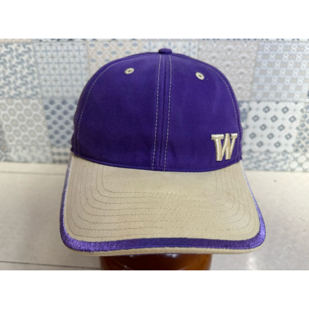 Topi Second Brand Branded Washington State By NIKE Original Vintage Full Tag